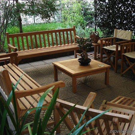 Hotel Colombia Милано Съоръжения снимка