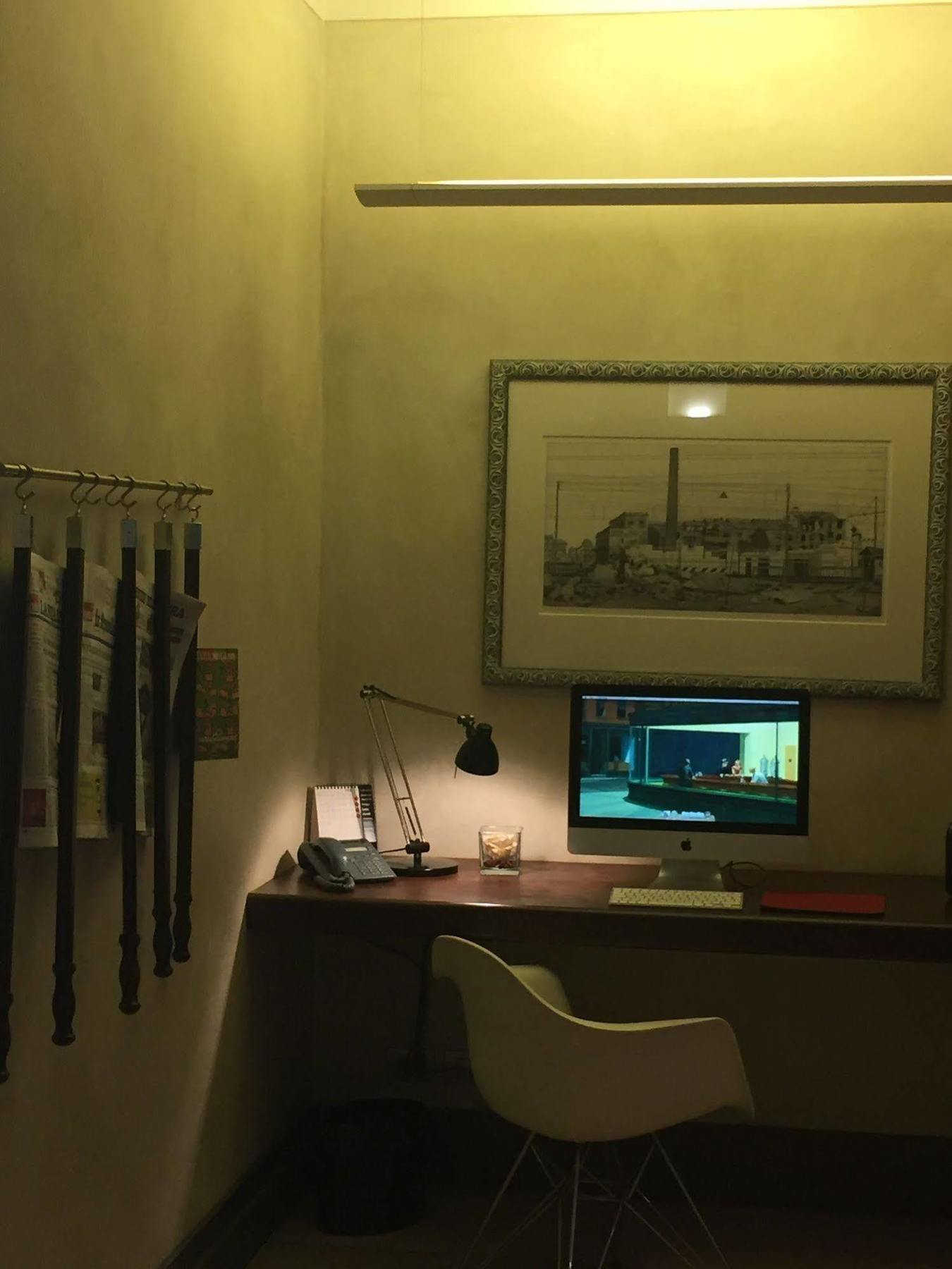 Hotel Colombia Милано Екстериор снимка